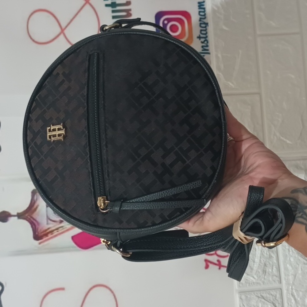 TOMMY HILFIGER CROSSBODY BAG